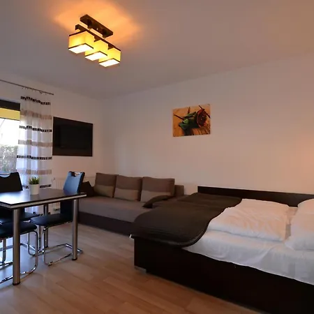 Bueno Homestay *